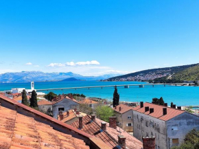 Sunset View Apartment - Cozy Apartment with Stunning Panoramic View